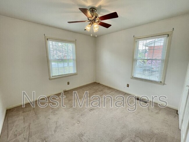 Building Photo - 1414 Berkshire Rd