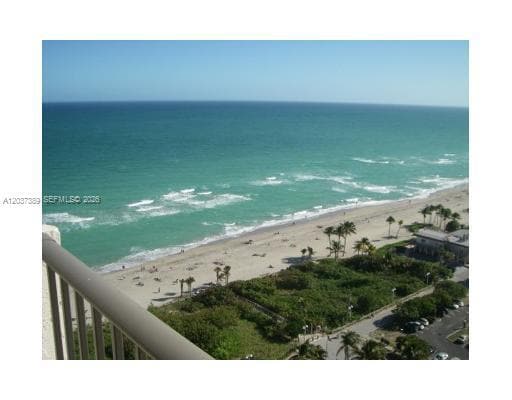 Building Photo - 1201 S Ocean Dr