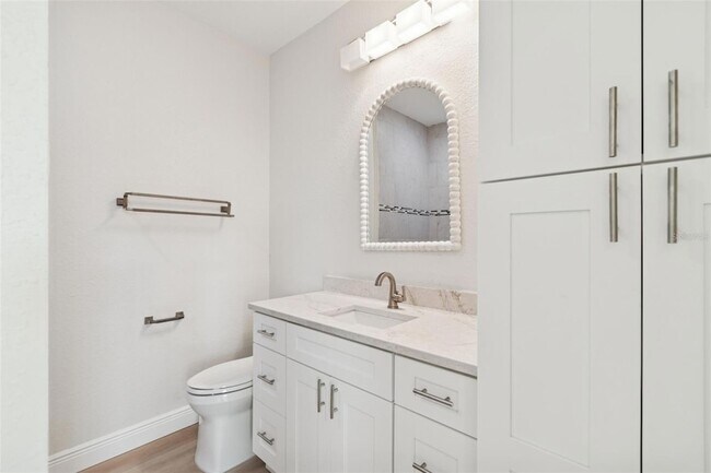 Building Photo - 5000 Culbreath Key Way