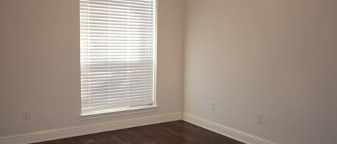 Building Photo - 1609 Skidmore Ln
