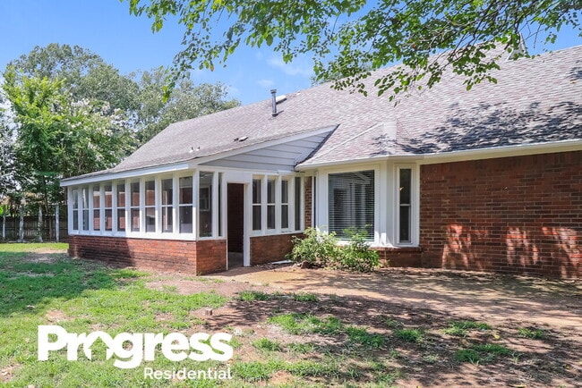 Building Photo - 1065 Fox Trace Cove