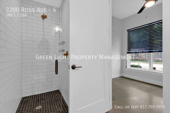 Building Photo - 3200 Ross Ave