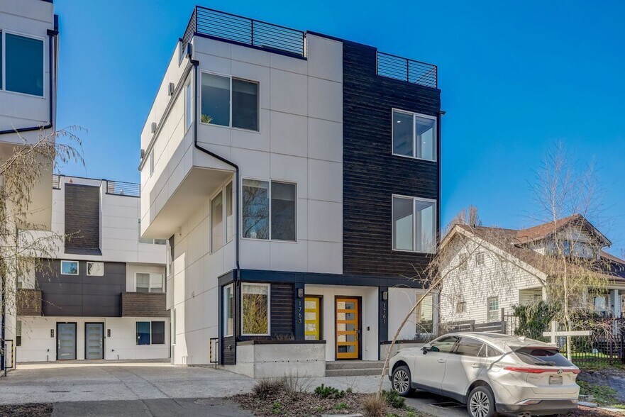 Building Photo - 1761 16th Ave S