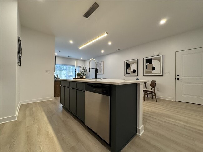 Building Photo - 103 Erie Rdg Dr