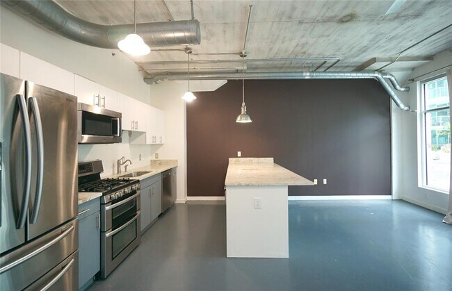 Building Photo - 101 N 12th St