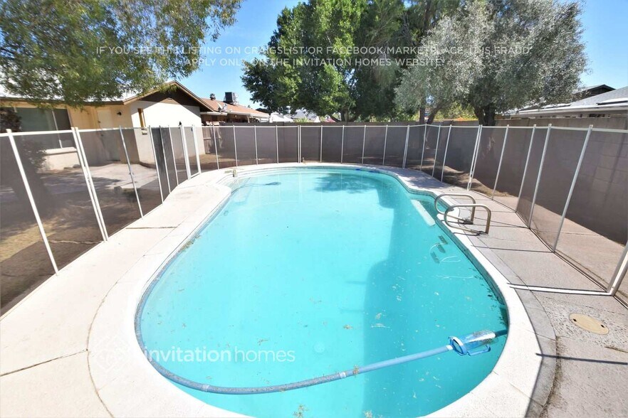 Building Photo - 3635 W Ironwood Dr