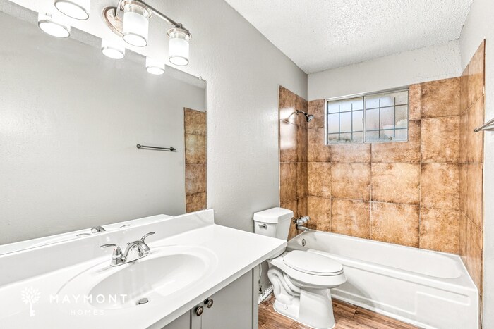 Building Photo - 11750 Murr Way