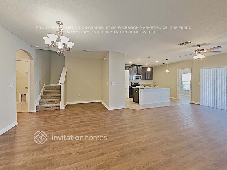 Building Photo - 2729 Hampton Green Ln