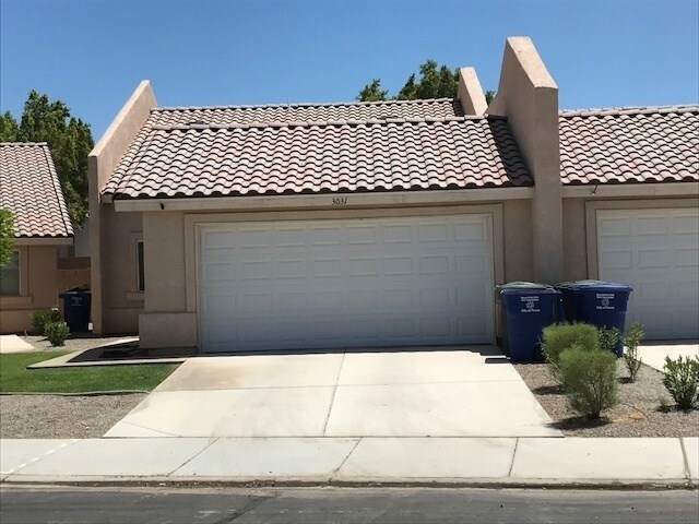 Building Photo - NICE 3 BEDROOM CONDO IN SUNSET MOUNTAIN VILLAS!