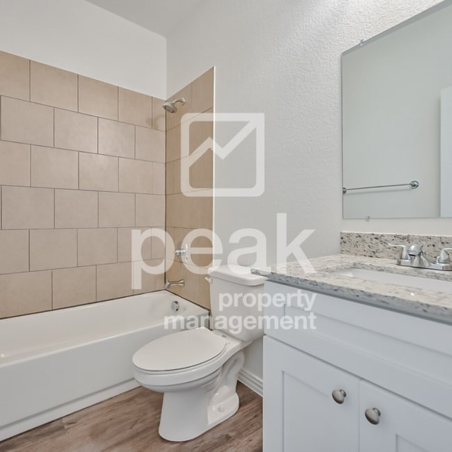 Building Photo - $1725! 3Bed/2.5Bath home in Fort Worth!
