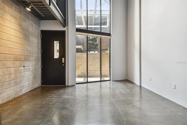 Building Photo - 217 N 12th St