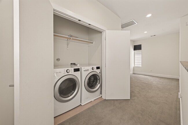 Building Photo - 5505 Robusto Pl