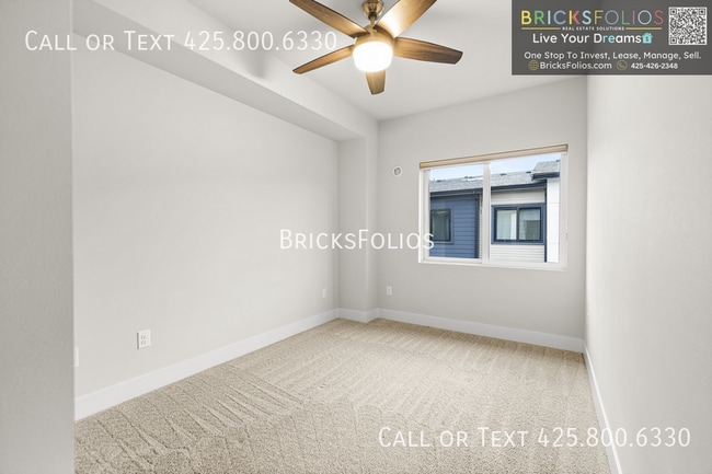 Building Photo - 521 Glacier Walk SE