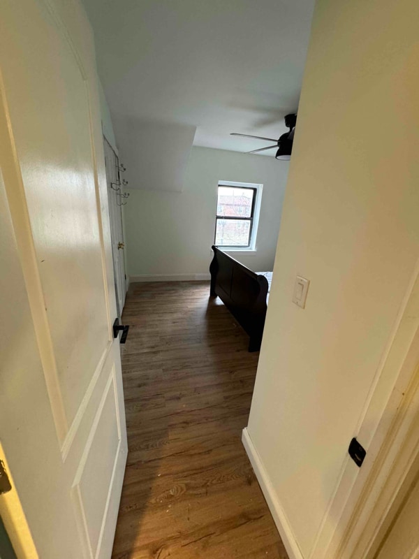 Building Photo - 422 East Ave