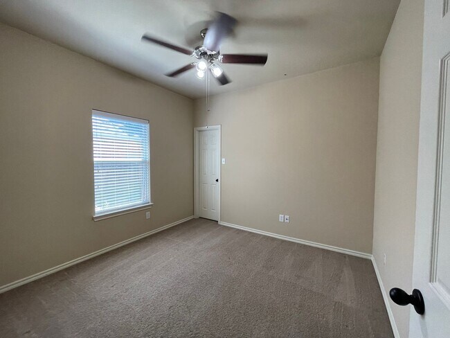 Building Photo - 1510-1512 Piedmont Drive