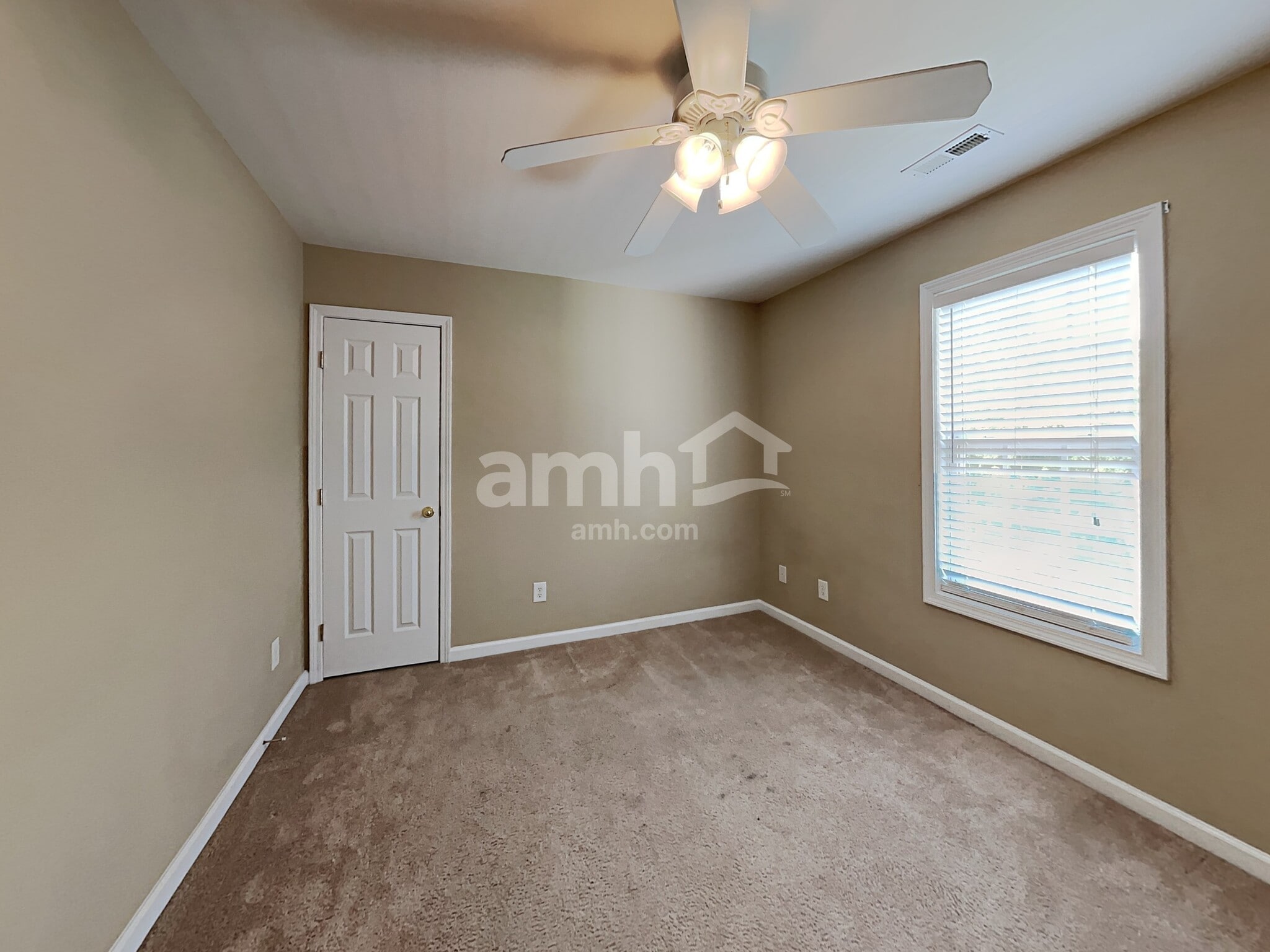Building Photo - 2701 Mortise Ct