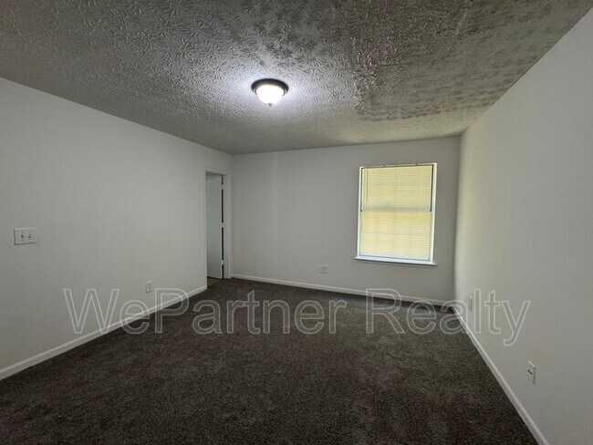 Building Photo - 2509 Corner Stone Trail