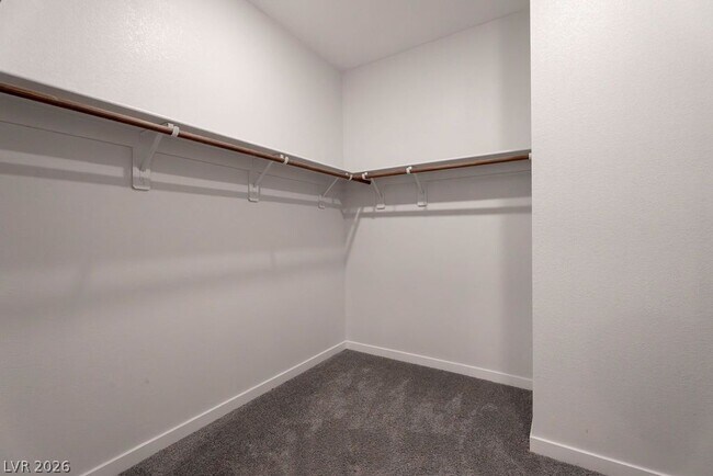 Building Photo - 11620 Desert Hollow Avenue