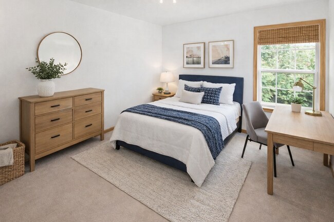 Third bedroom that can work as an office space as well. - 1102 Bergmann Dr