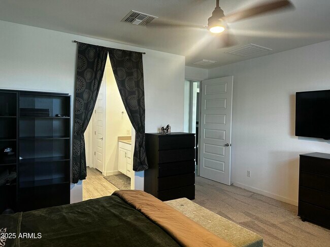 Building Photo - 4248 Enmark Dr
