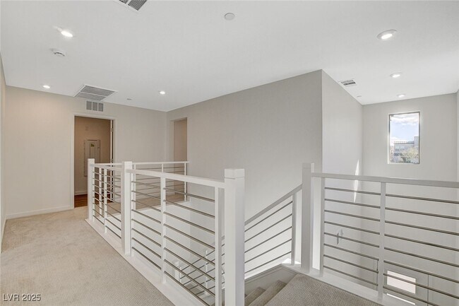 Building Photo - 3354 Via Strada St