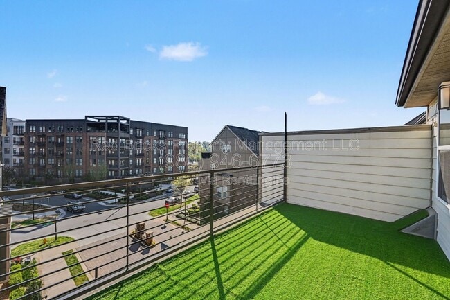 Building Photo - 2905 Grand Union Way