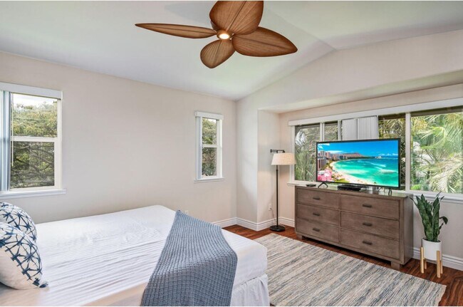 Building Photo - Ko Olina Resort Living - 3 Bed, 2.5 Bath F...