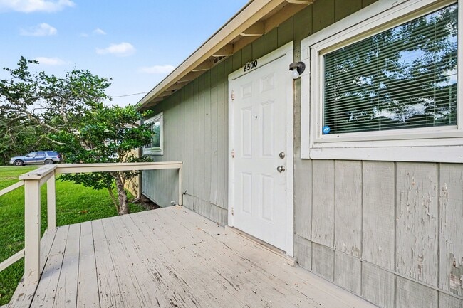 Building Photo - 6500 Haden Dr