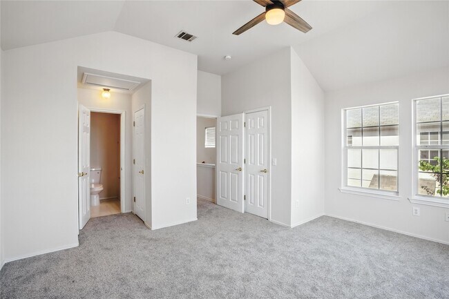 Building Photo - 8007 Ederville Cir