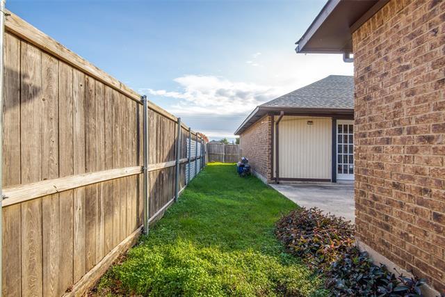 Building Photo - 3915 St Christopher Ln