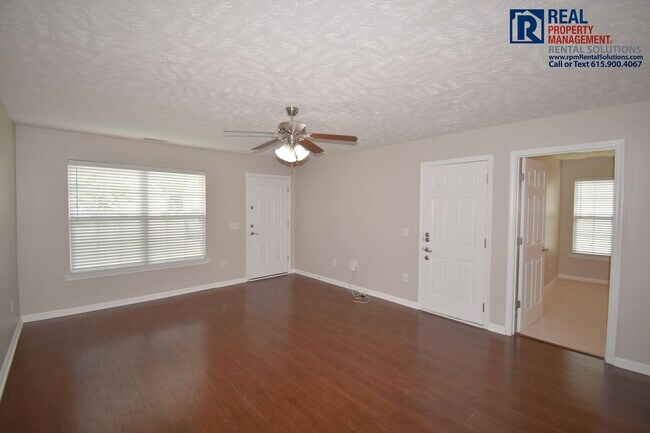 Building Photo - 2817 Painted Pony Dr