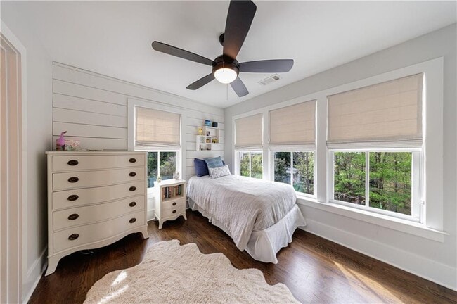 Building Photo - 1000 Loliver Ln