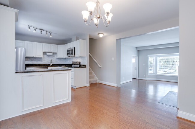 Building Photo - 5312 Anchor Ct