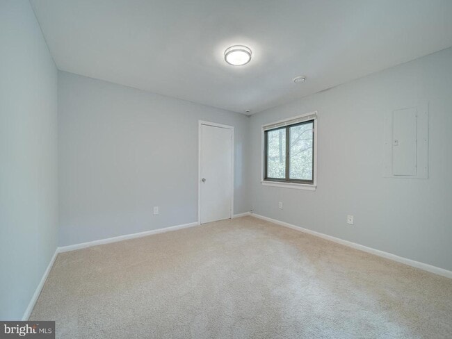 Building Photo - 11301 Gatesborough Ln