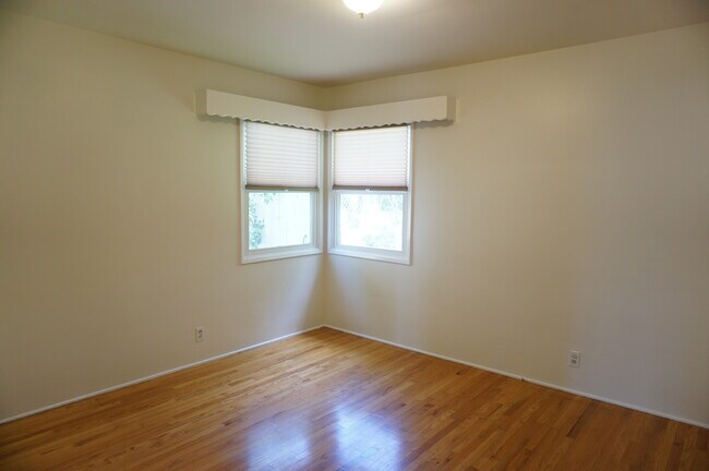 Building Photo - 3153 Orange Ave