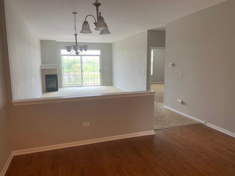Breakfast nook of kitchen - 281 Hickory Lane