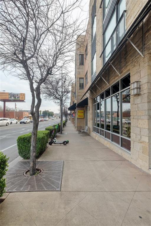 Building Photo - 3016 Guadalupe St