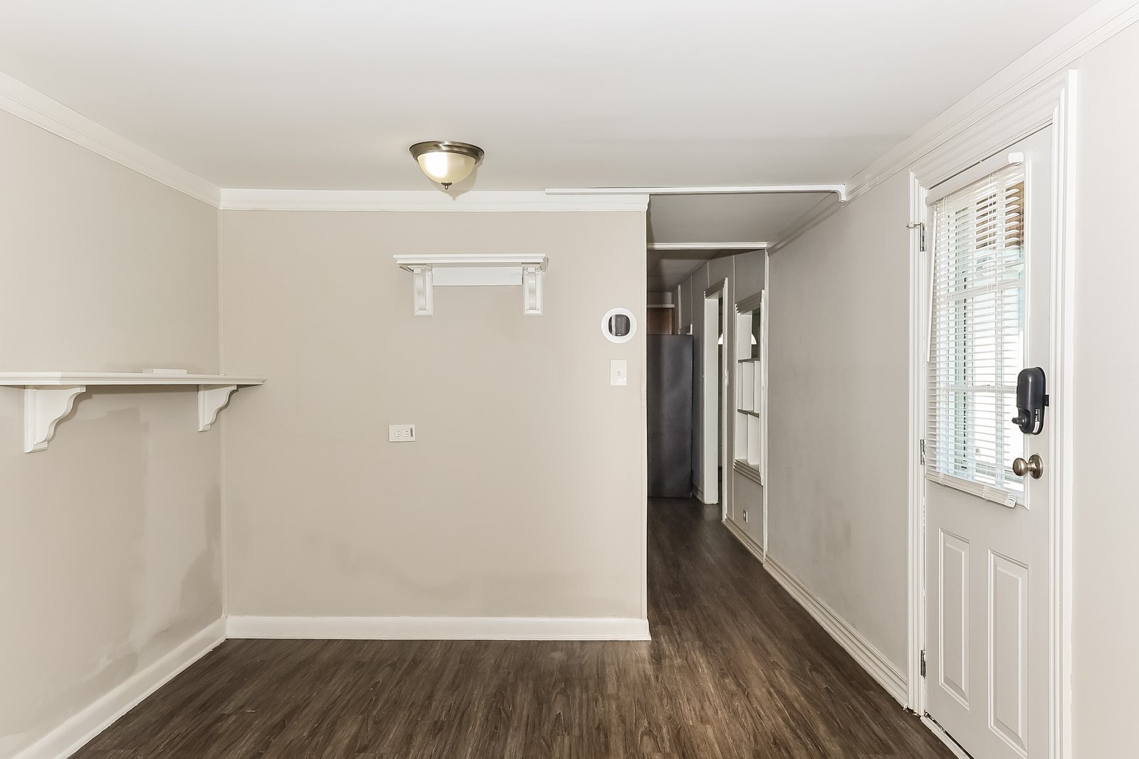 Building Photo - 216 McFayden Dr