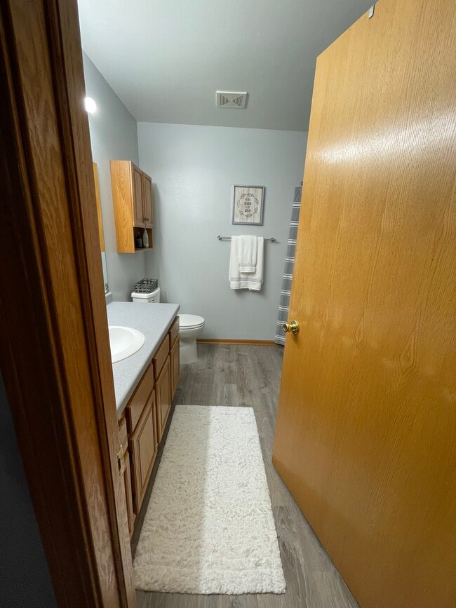 Building Photo - 1922 Parknoll Ln