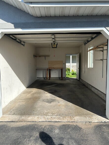 Building Photo - 218 W 1458 S
