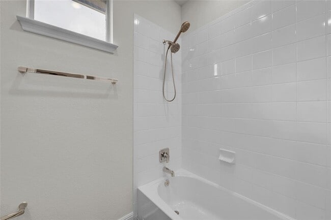 Building Photo - 17925 Curio Dr