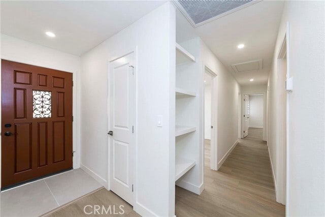 Building Photo - 16956 Denker Ave