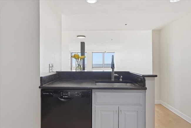 Building Photo - 350 Revere Beach Blvd