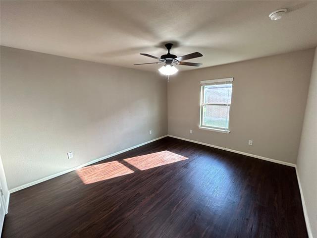 Building Photo - 221 E Cooper St