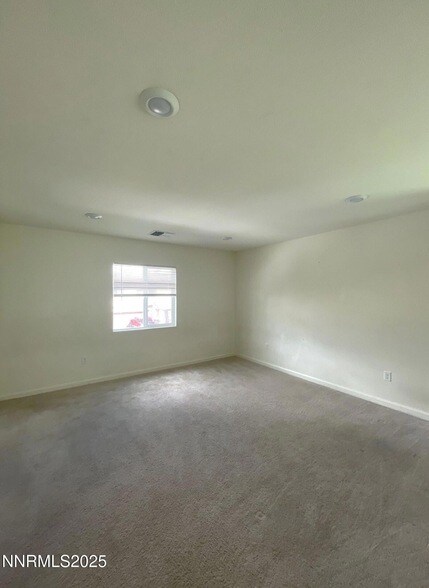 Building Photo - 8952 Wolf River Dr