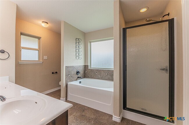 Building Photo - 3801 Appalachian Trl