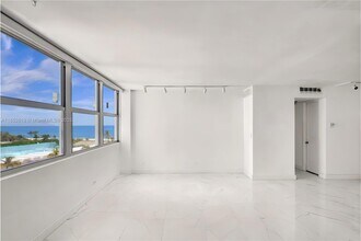 Building Photo - 5055 Collins Ave