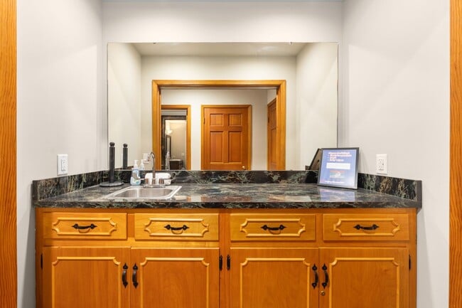 Building Photo - 2222 W University Ave