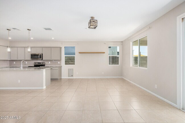 Building Photo - 17729 W Monte Lindo Ln