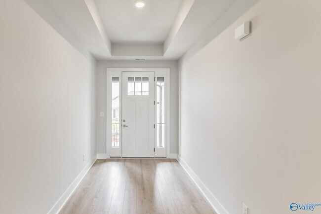 Building Photo - 217 John Clift Cir